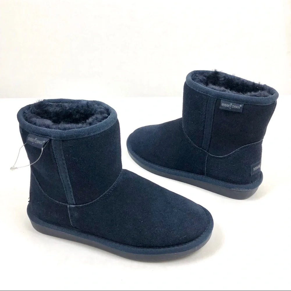 NWOT Minnetonka Dark Blue Sheepskin Slipper Snow Boots 6 - Picture 6 of 7